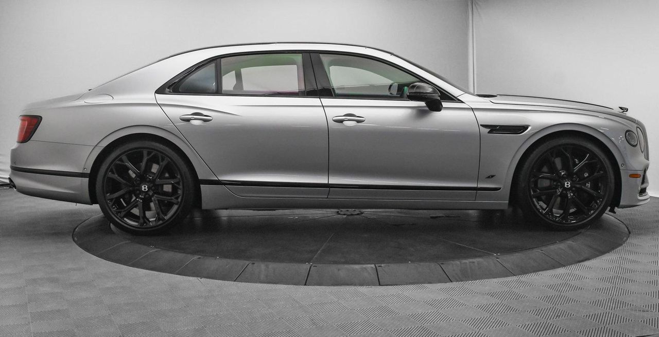 2023 Bentley Flying Spur