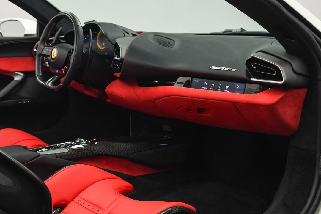 2023 Ferrari 296 GTS