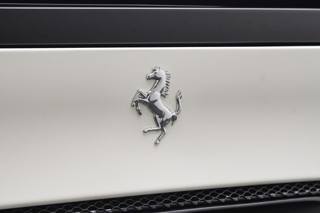 2023 Ferrari 296 GTS