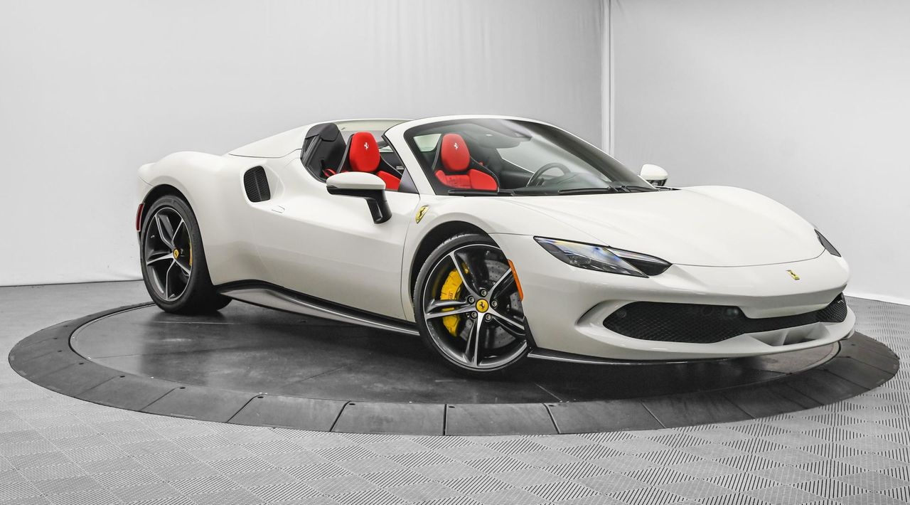 2023 Ferrari 296 GTS
