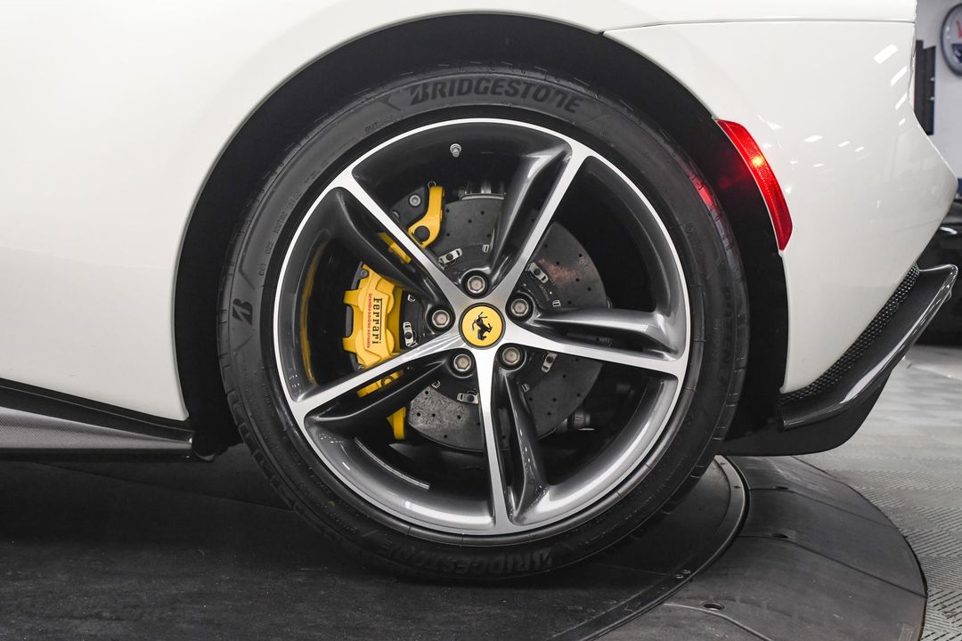 2023 Ferrari 296 GTS
