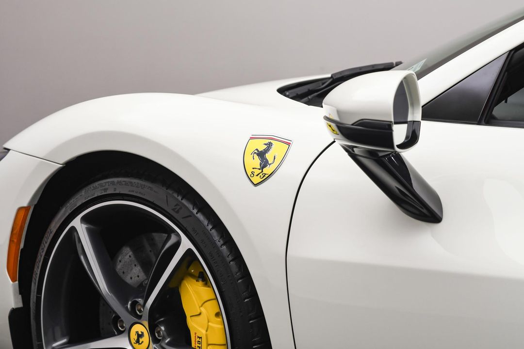 2023 Ferrari 296 GTS