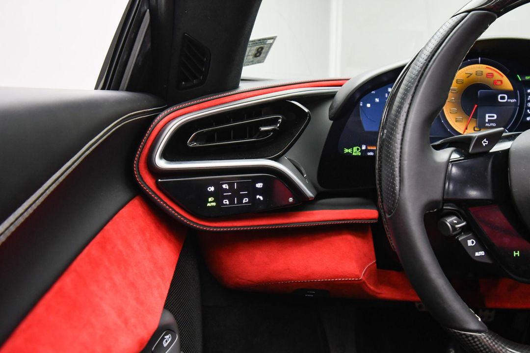 2023 Ferrari 296 GTS