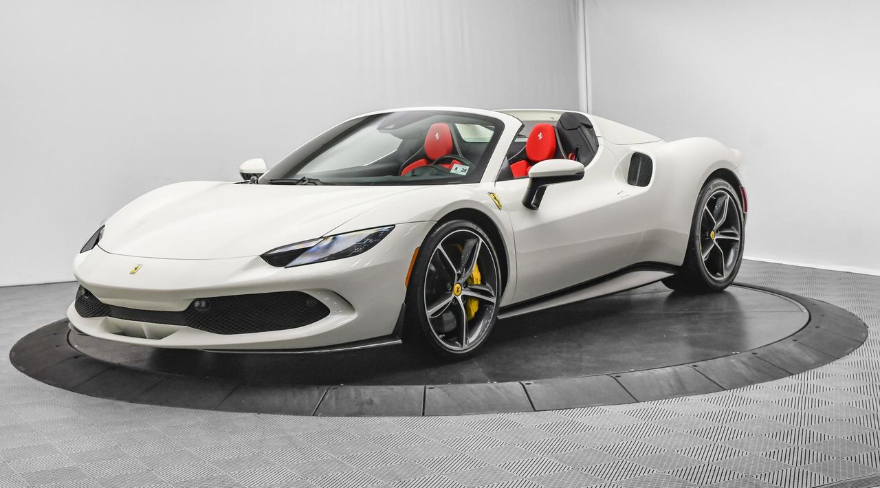2023 Ferrari 296 GTS
