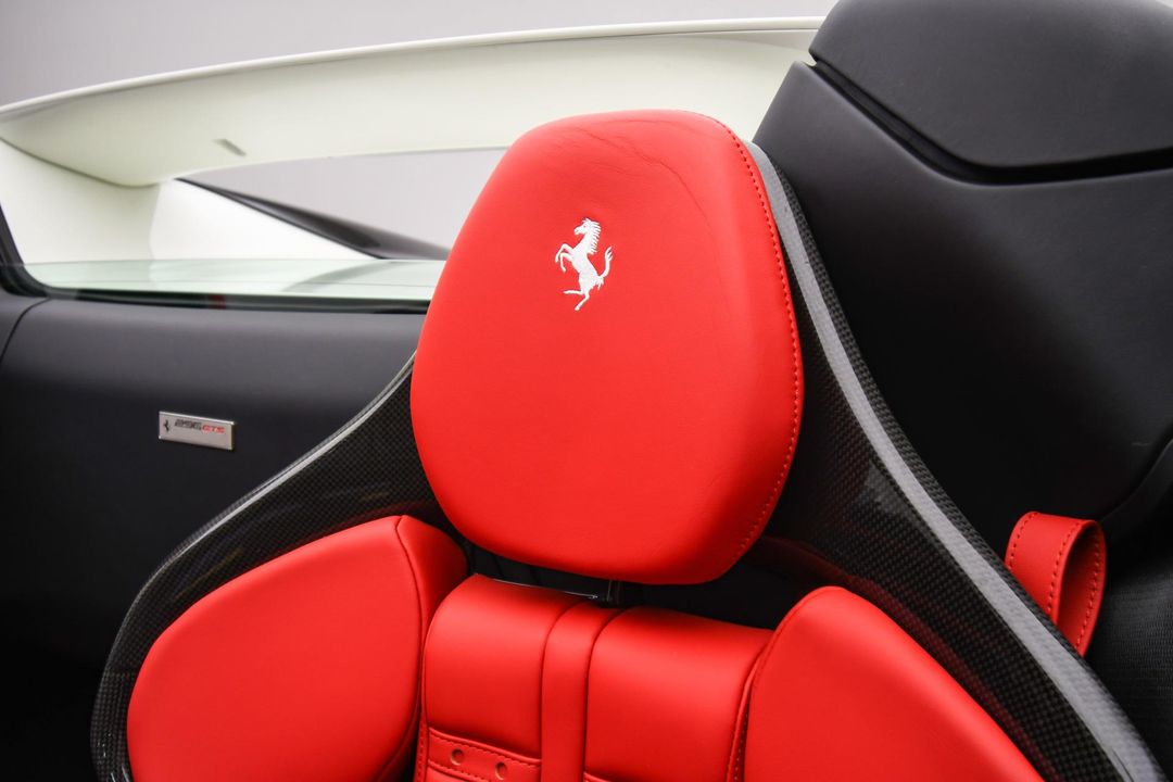 2023 Ferrari 296 GTS