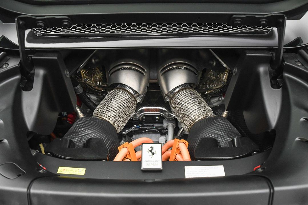 2024 Ferrari 296 GTS