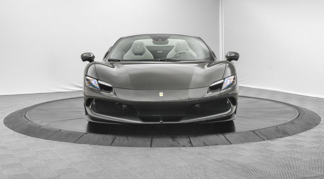 2024 Ferrari 296 GTS
