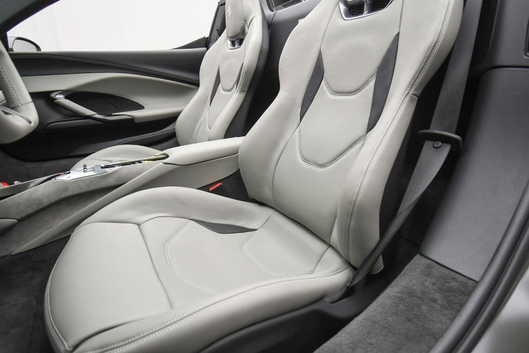 2024 Ferrari 296 GTS