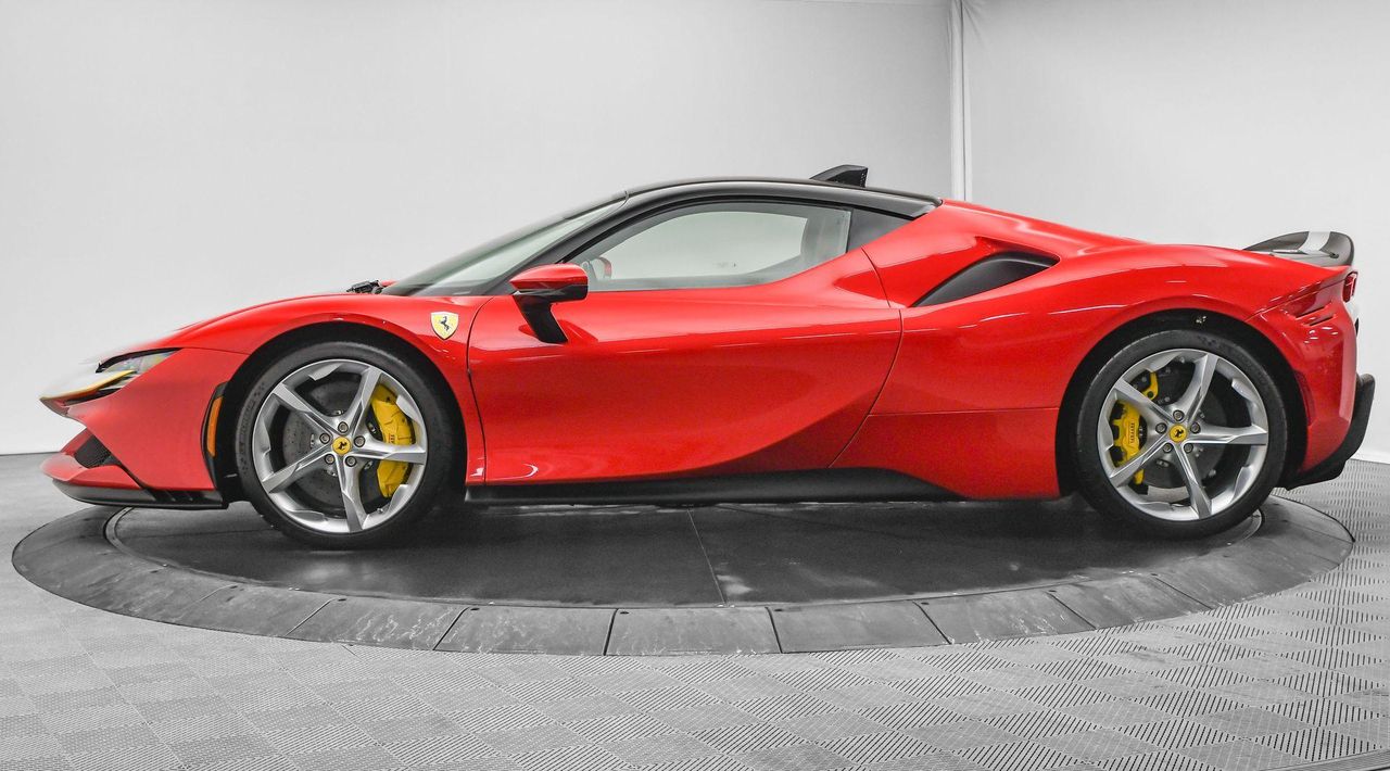 2023 Ferrari SF90 Stradale