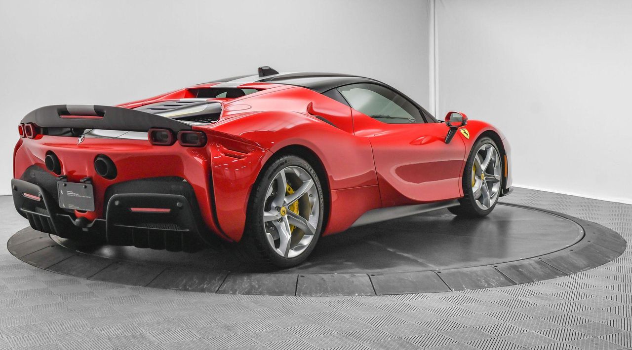 2023 Ferrari SF90 Stradale
