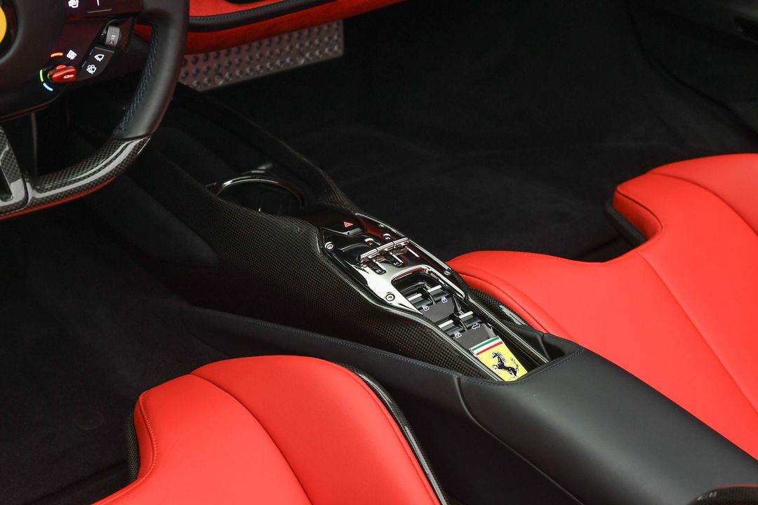 2023 Ferrari SF90 Spider