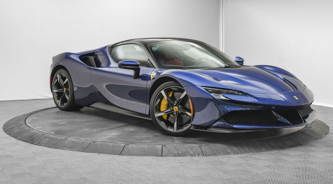 2023 Ferrari SF90 Spider