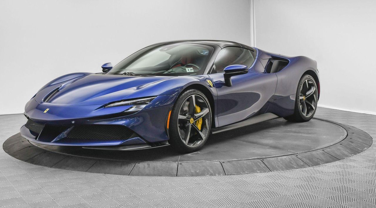 2023 Ferrari SF90 Spider