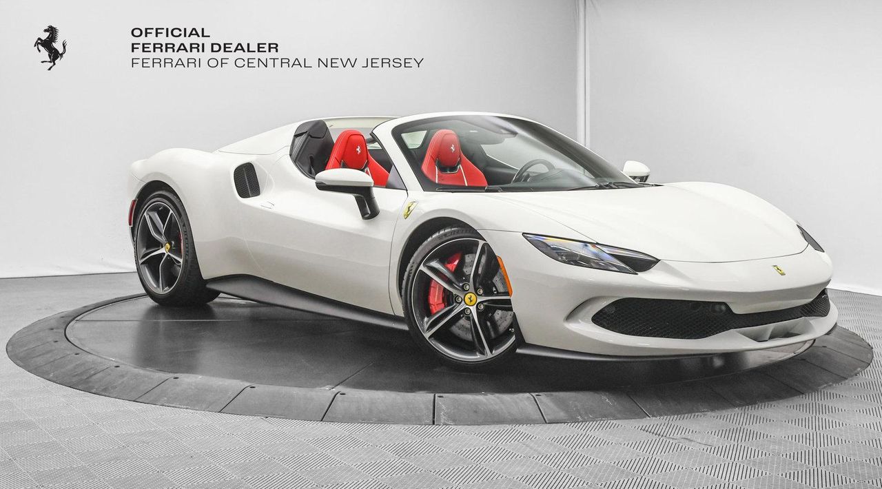 2024 Ferrari 296 GTS