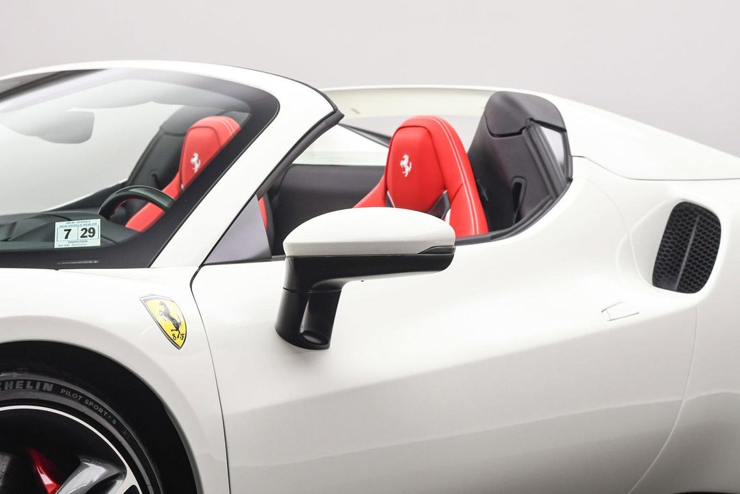 2024 Ferrari 296 GTS