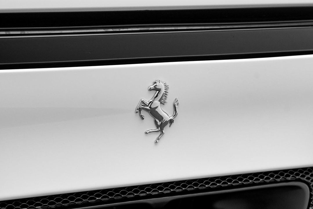 2024 Ferrari 296 GTS