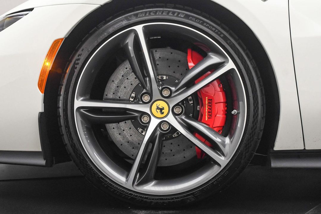 2024 Ferrari 296 GTS