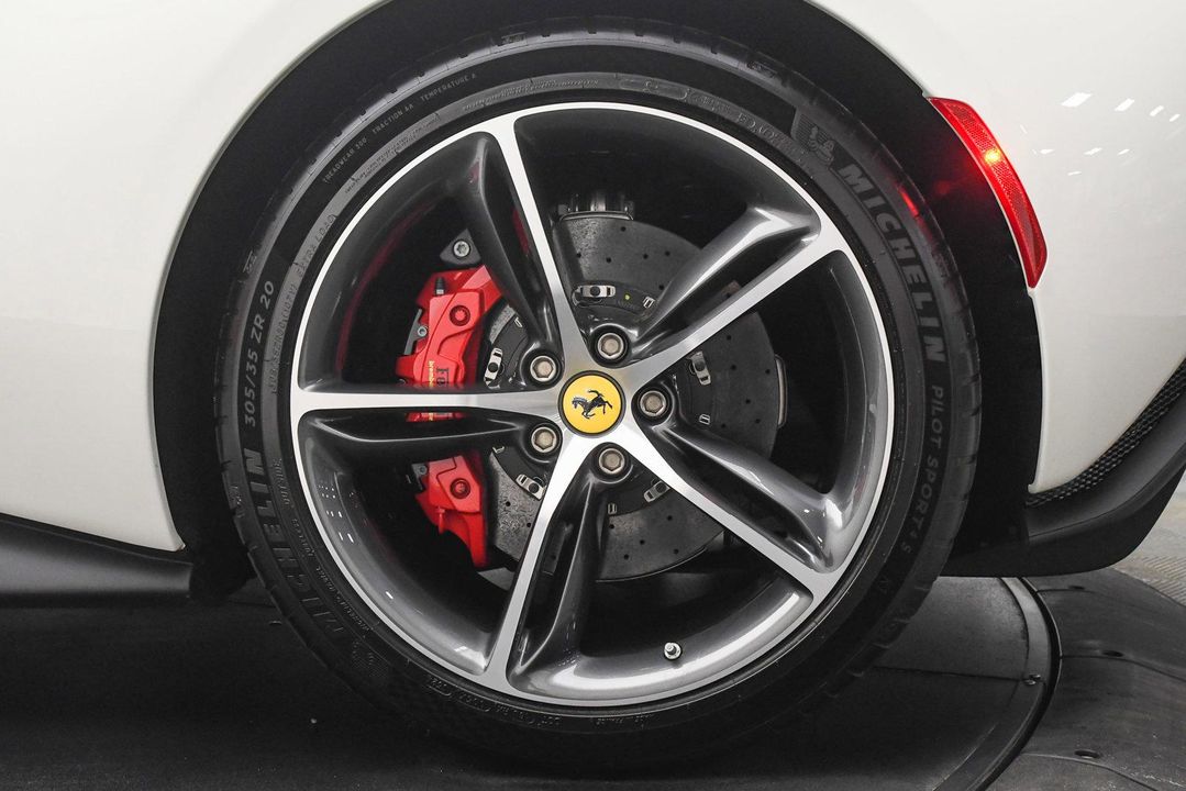 2024 Ferrari 296 GTS