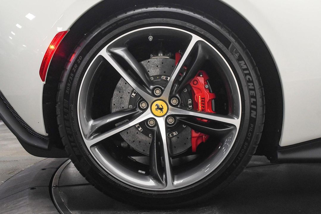 2024 Ferrari 296 GTS