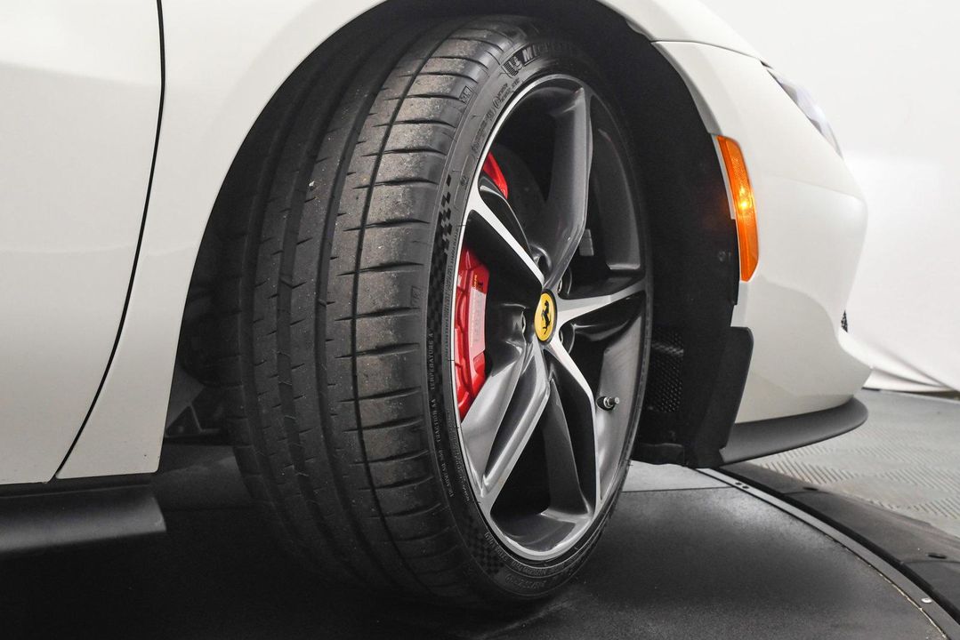 2024 Ferrari 296 GTS