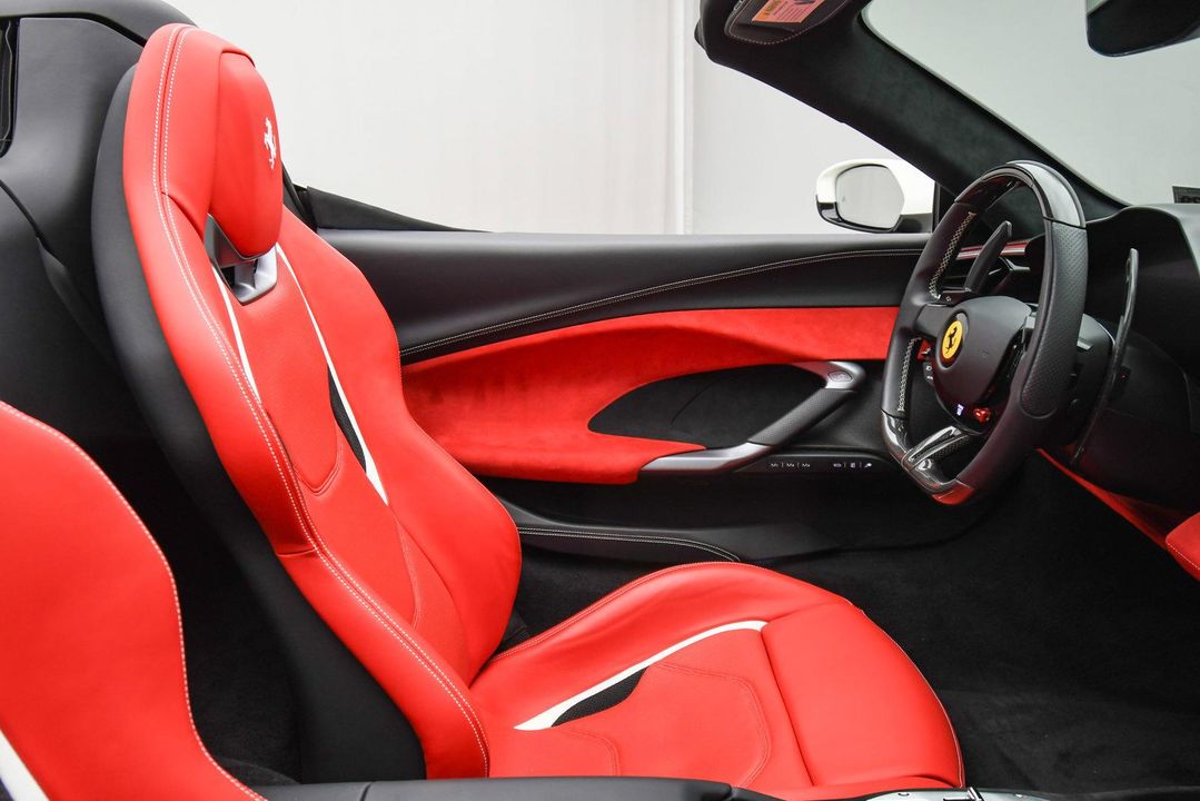 2024 Ferrari 296 GTS