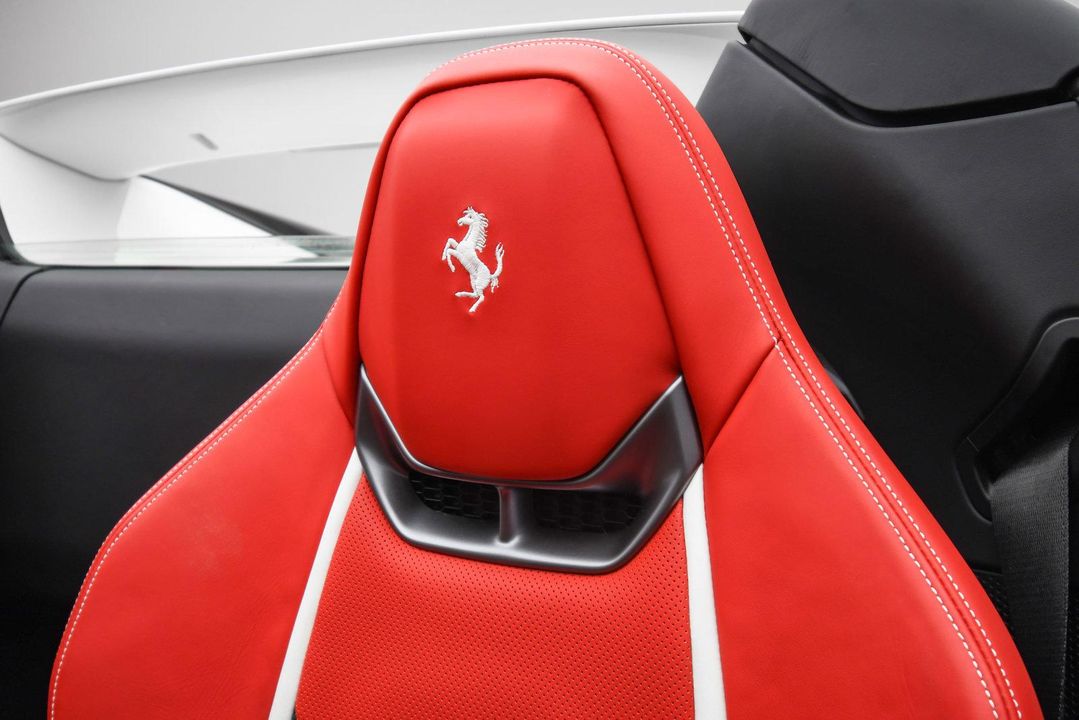 2024 Ferrari 296 GTS