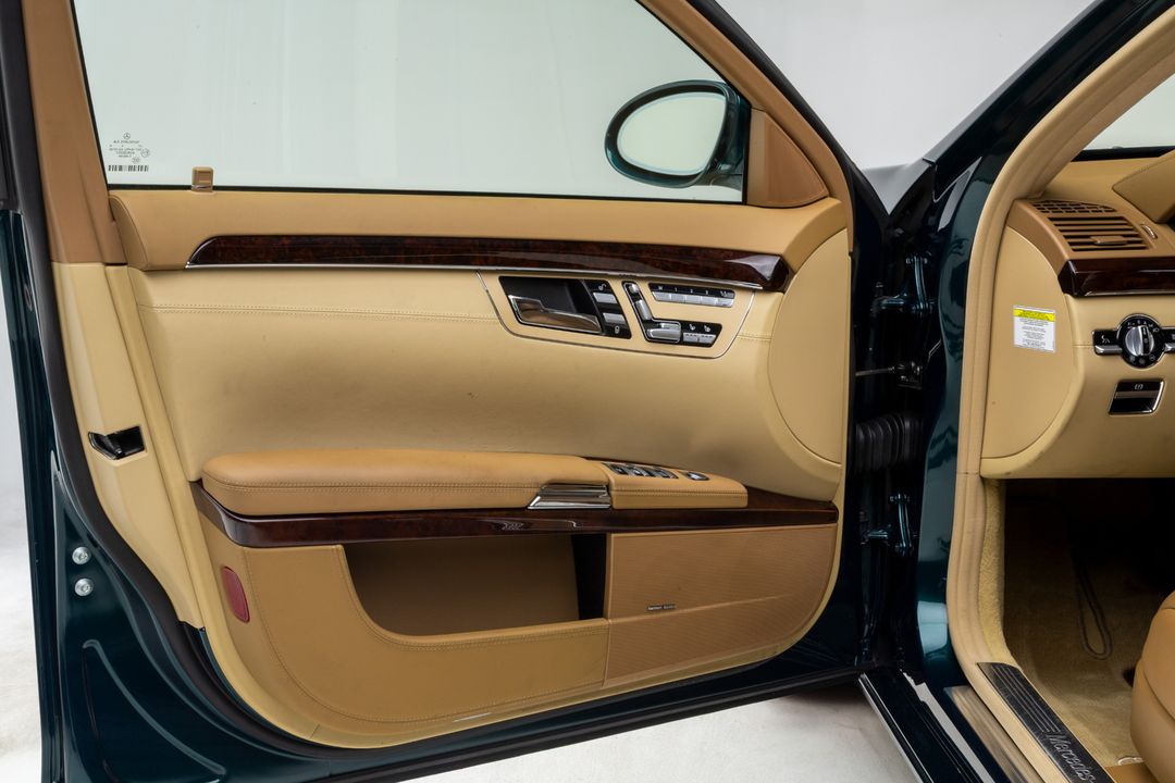 2007 Mercedes-Benz S600 Sedan