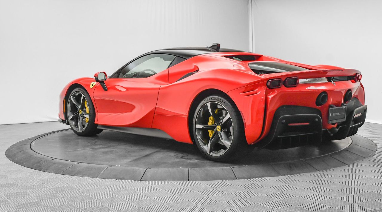 2023 Ferrari SF90 Stradale