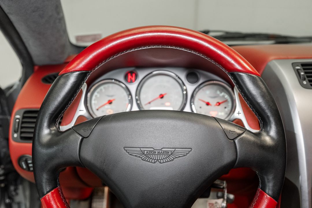 2002 Aston Martin Vanquish