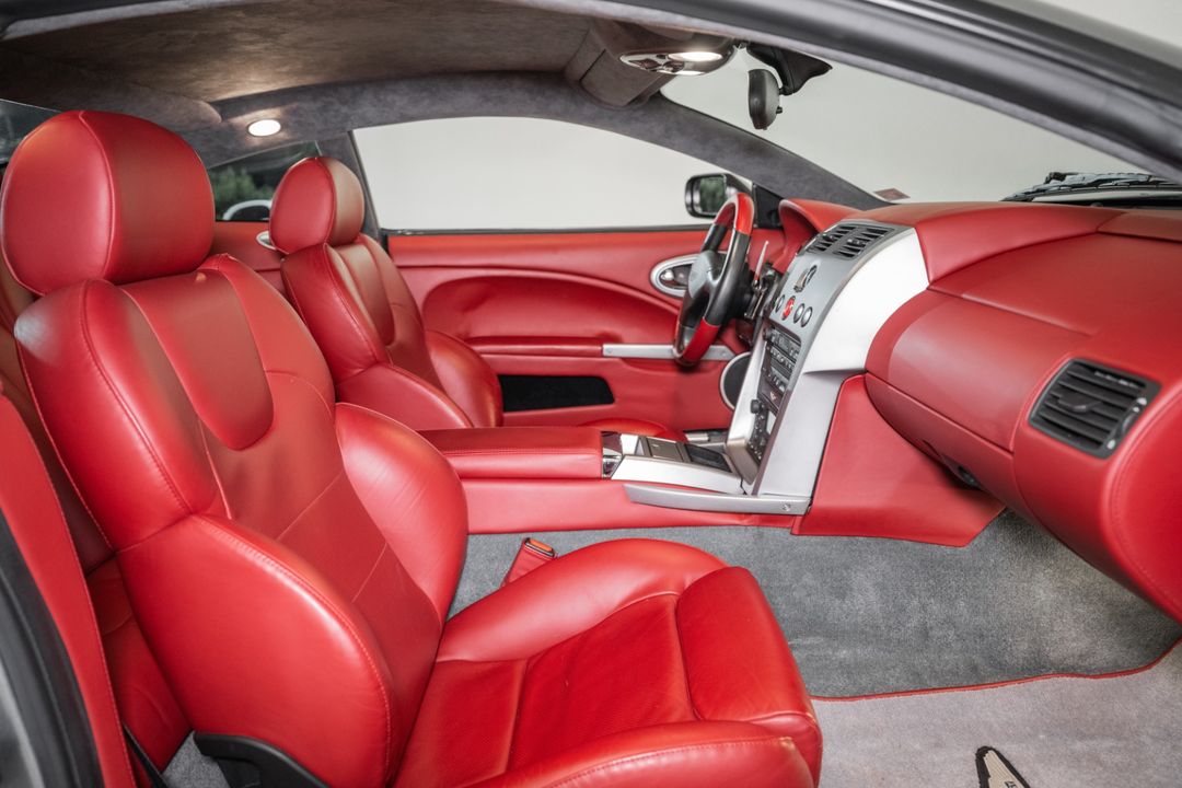 2002 Aston Martin Vanquish