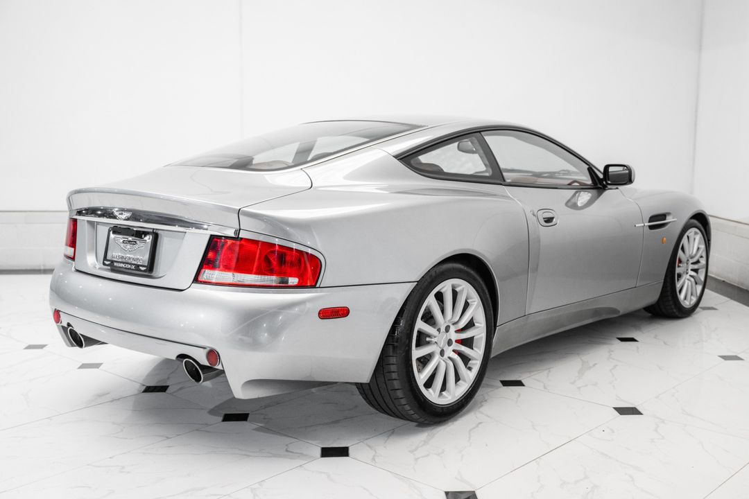 2002 Aston Martin Vanquish