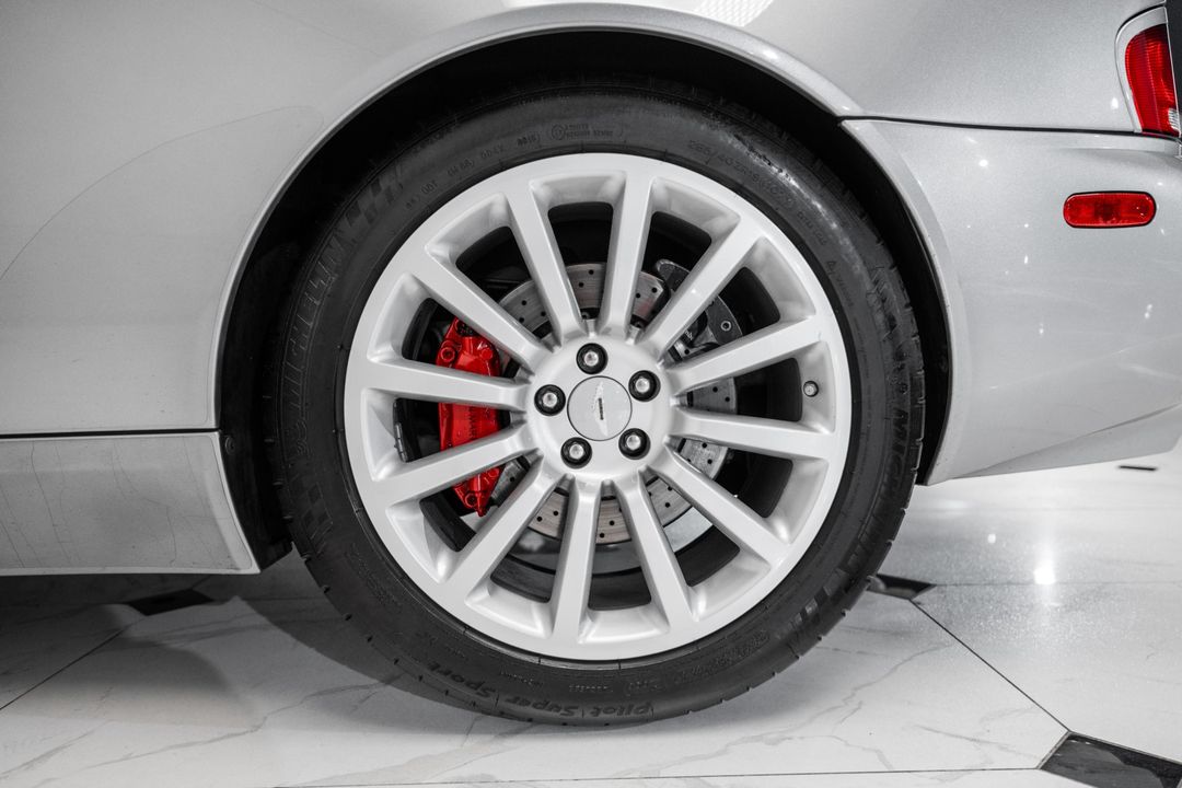 2002 Aston Martin Vanquish