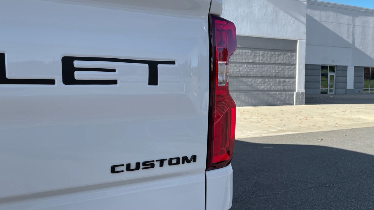 2021 Chevrolet Silverado 1500 Custom Trail Boss