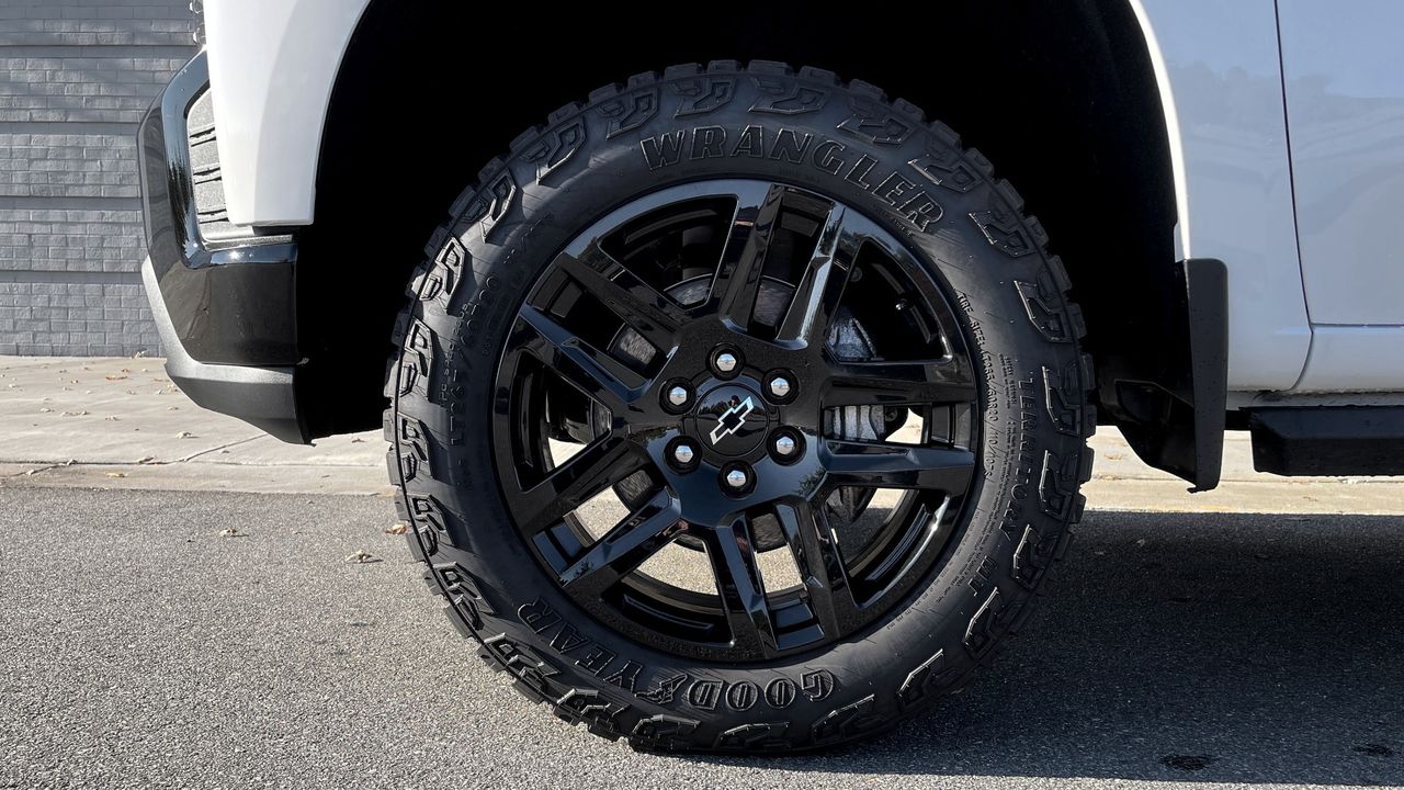 2021 Chevrolet Silverado 1500 Custom Trail Boss