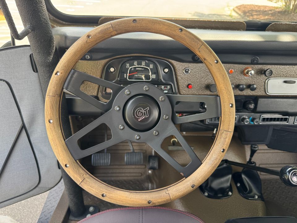 1974 Toyota FJ40