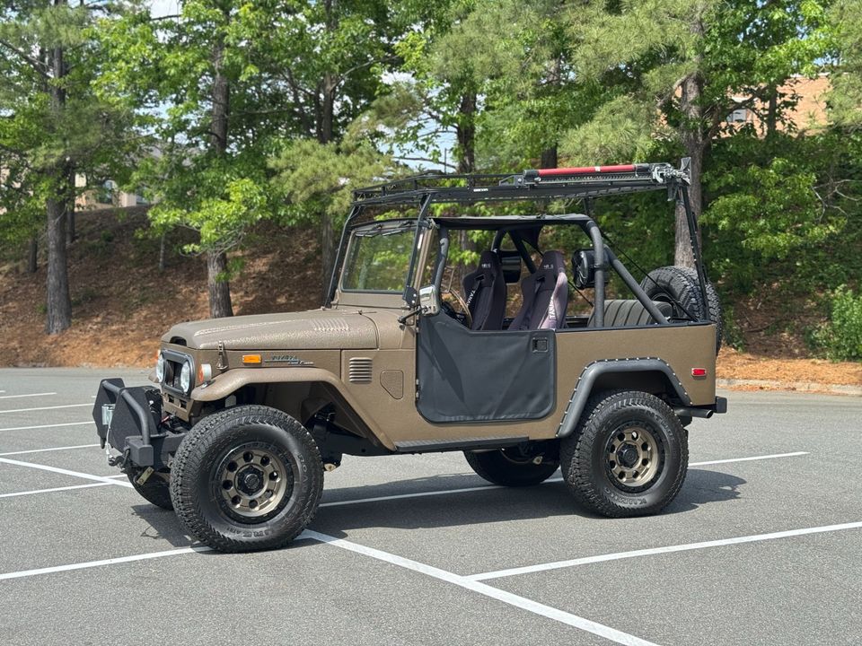 1974 Toyota FJ40