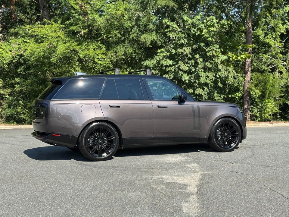 2023 Land Rover Range Rover P400 SE SWB