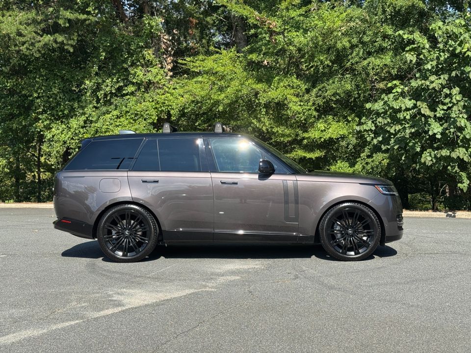 2023 Land Rover Range Rover P400 SE SWB