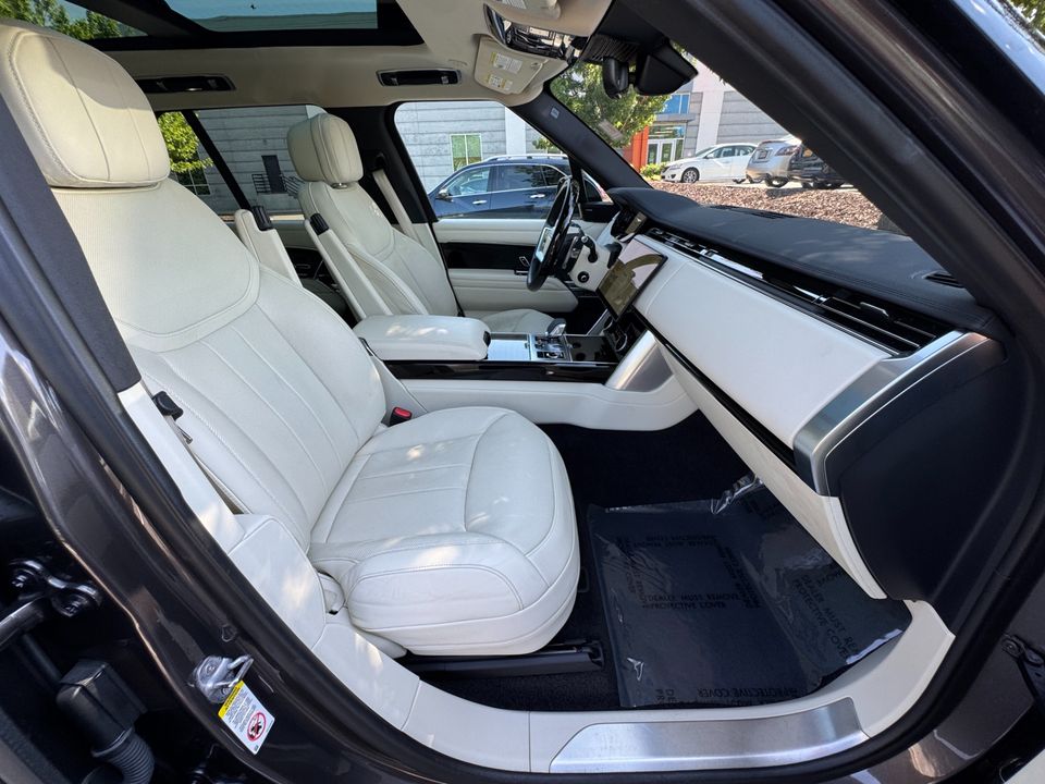 2023 Land Rover Range Rover P400 SE SWB