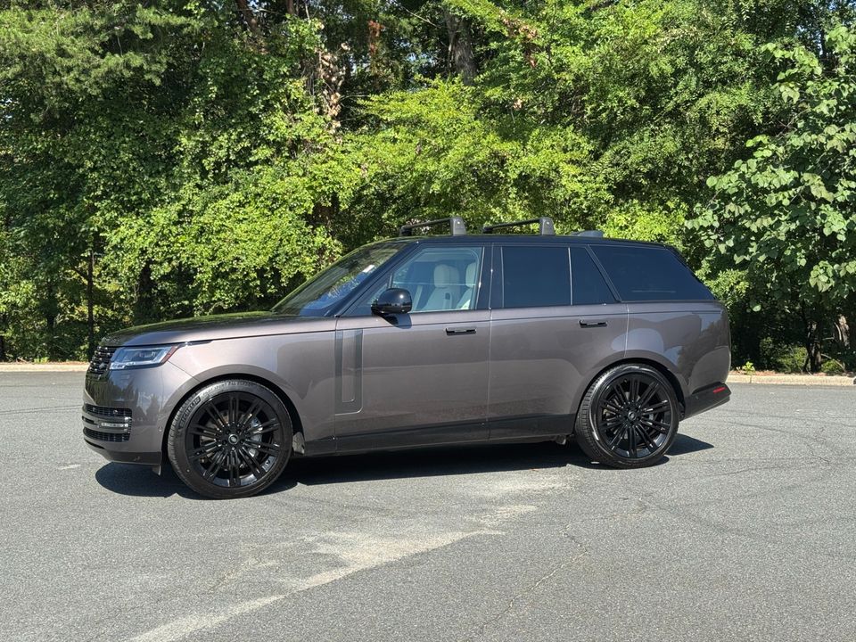 2023 Land Rover Range Rover P400 SE SWB
