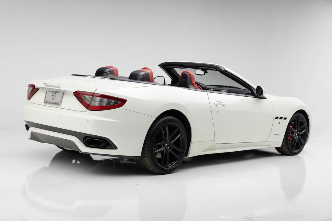 2016 Maserati GranTurismo MC