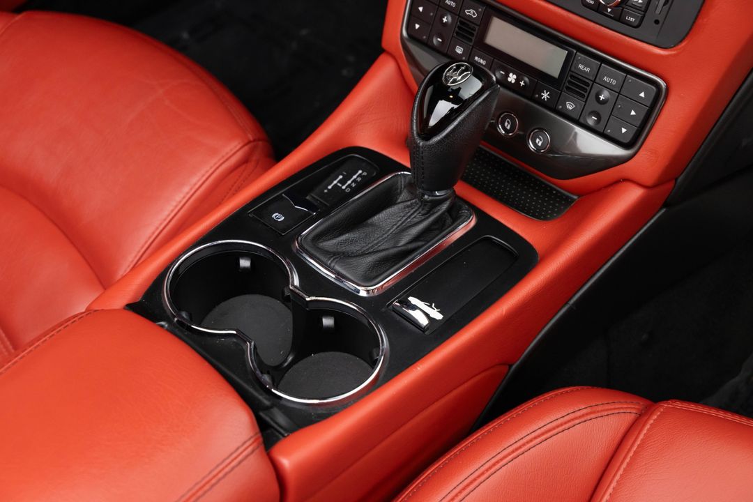 2016 Maserati GranTurismo MC