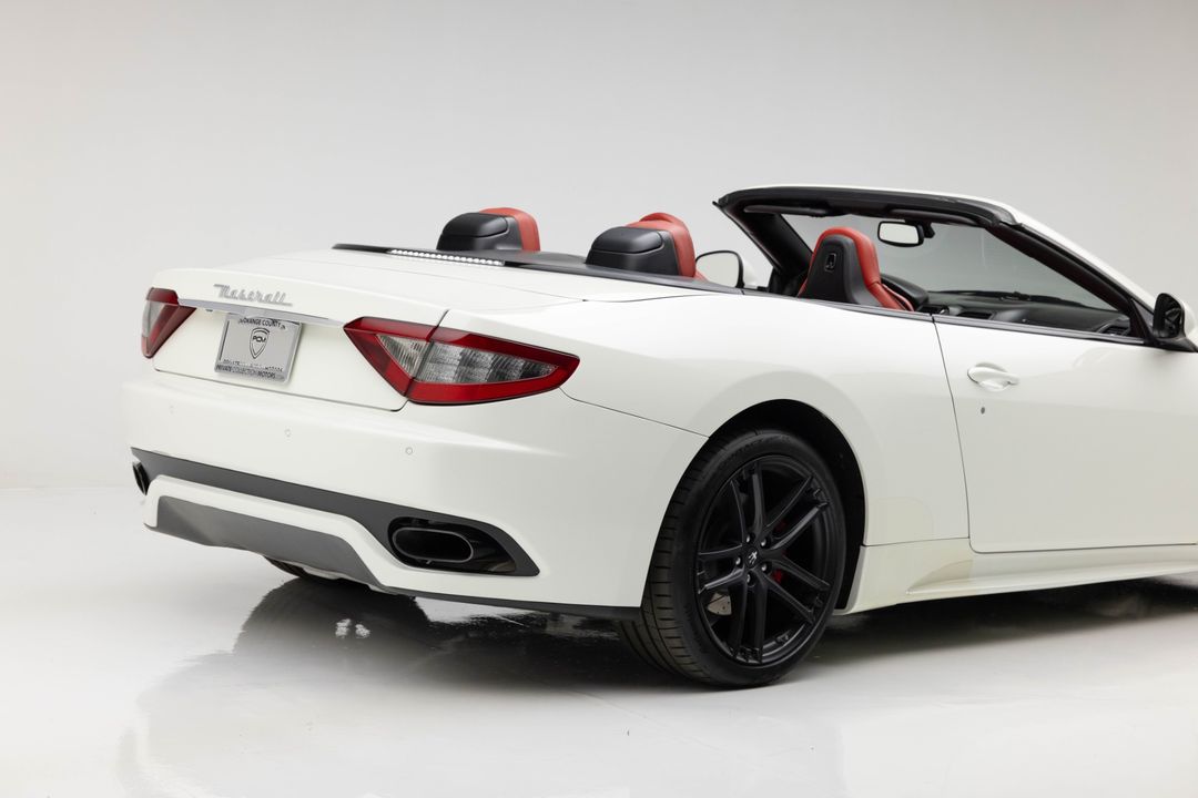 2016 Maserati GranTurismo MC