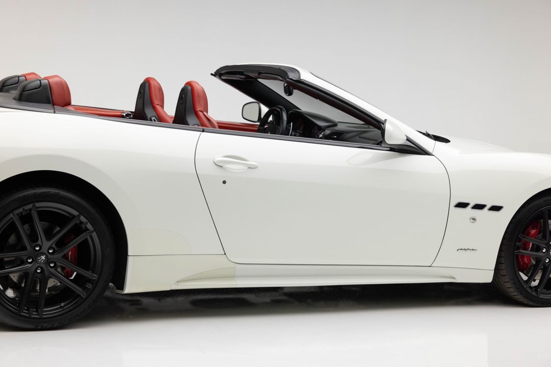 2016 Maserati GranTurismo MC