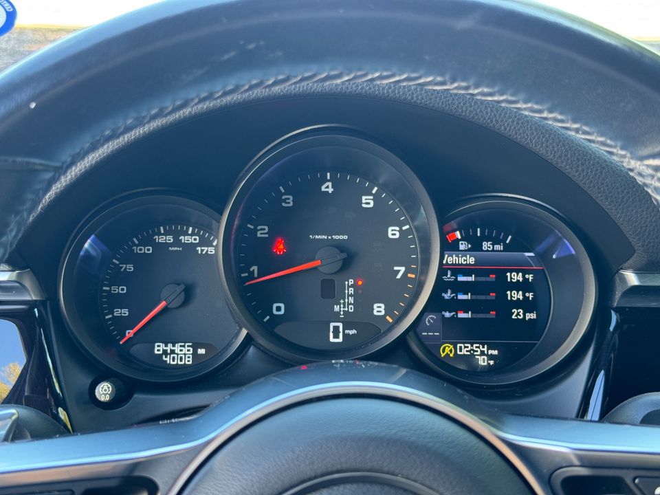 2020 Porsche Macan