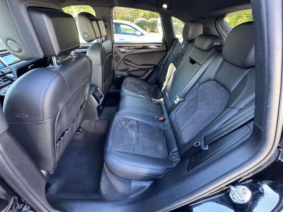 2020 Porsche Macan