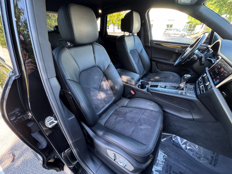 2020 Porsche Macan