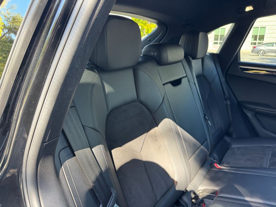 2020 Porsche Macan