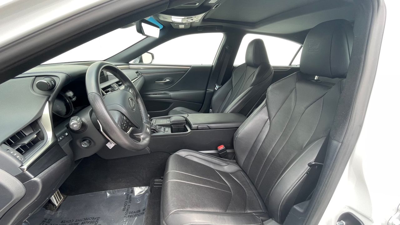 2021 Lexus ES