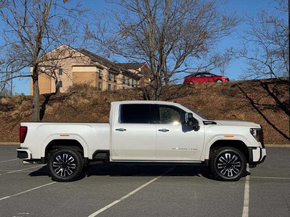 2024 GMC Sierra 3500HD Denali Ultimate
